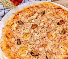 Пицца с морепродуктами