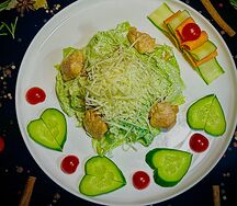 Цезарь с курицей