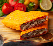 Шаурма в сырном лаваше