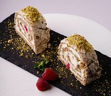 Фисташковый рулет