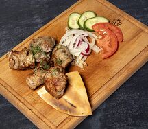 Шашлык из cвинoй шейки
