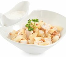 Куриный с ананасами