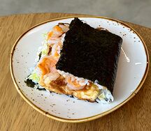 Окинавский сэндвич с креветкой том ям