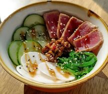 Поке с тунцом