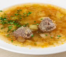 Щи с мясными фрикадельками