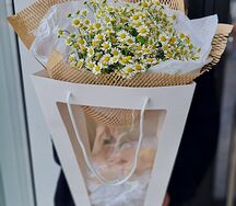 Букет с ромашками