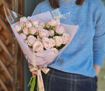 Букет Кустовых Роз