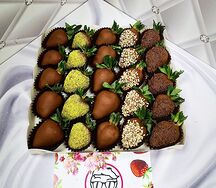 Клубника в шоколаде Choko & Nuts