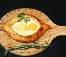 Хачапури по-аджарски