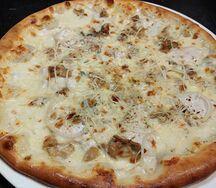 Пицца Жульен с белыми грибами