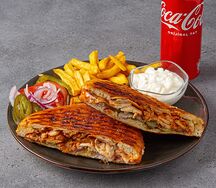 Лепёшки на тарелке