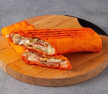 Шаурма в сырном лаваше