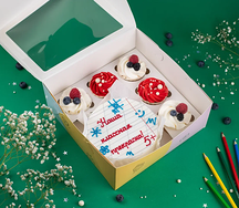 Бенто-торт с капкейками Наша классная прекрасна!