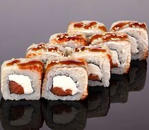 Ролл Сяке унаги маки