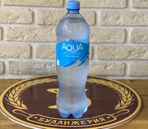 Вода Аква
