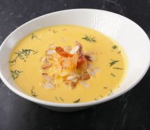 Суп-пюре из тыквы с креветками