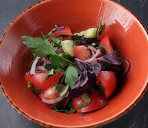 Салат домашний по-грузински