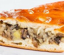 Пирог с картошкой и грибами