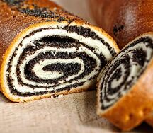 Рулет маковый