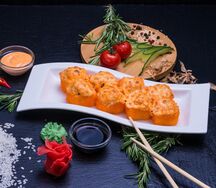 Ролл запеченный Лосось