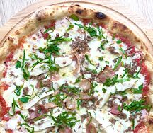 Мясная пицца