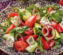 Овощной салат с сыром