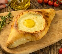 Хачапури по-аджарски