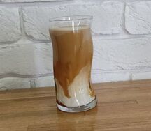 Айс латте с карамелью