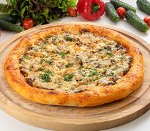 Пицца с курицей