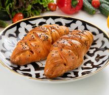 Сосиска в тесте с сыром