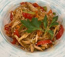Фунчоза с курицей