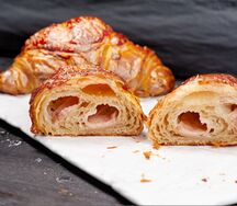 Круассан ветчина и сыр