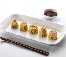 Сью май с курицей