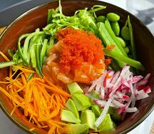 Поке с лососем