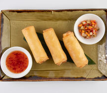 Спринг-роллы с креветками