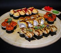 Маки Сет Лав Стори
