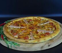 Пицца Мясная с чеддером