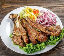 Шашлык из бараньей корейки