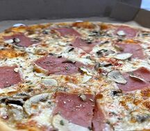 Пицца Ветчина-Грибы тонкая