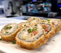 Горячий ролл Цезарь