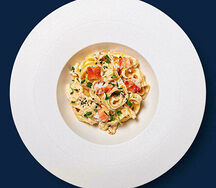 Феттуччине с камчатским крабом в соусе биск