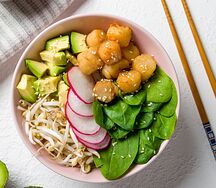 Поке с морским гребешком