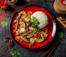 Утка в кисло-сладком соусе