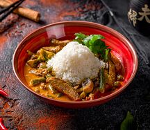 Тропический тайский красный карри с морепродуктами