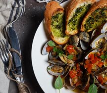 Вонголе соте в белом вине