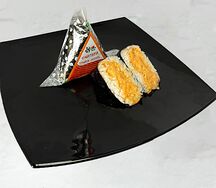 Онигири Спайси с лососем