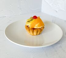 Корзиночка песочная с фруктами