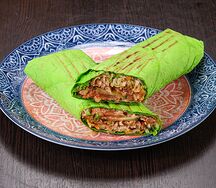 Шаурма в чесночном лаваше