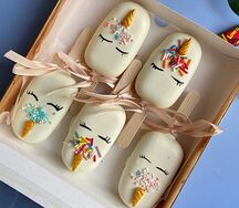 Чизкейки Единороги в белом шоколаде