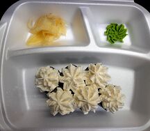 Мини-ролл с сырной шапочкой